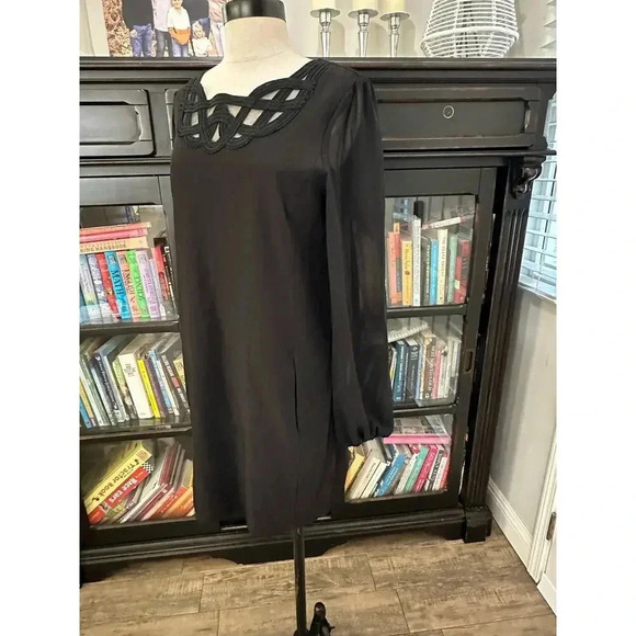 Laundry by Shelli Segal Black Shift Dress Size 6 - Picture 9 of 11